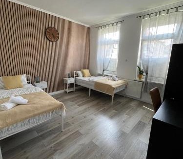 Brendel House | Pension in Delmenhorst