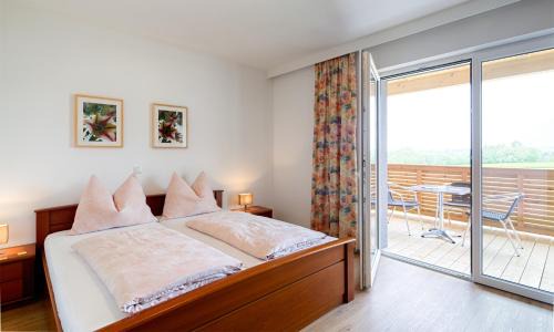 Nussbach House | Pension Jageredt