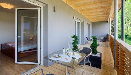 Nussbach House | Pension Jageredt