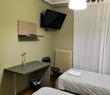 Burgos House | Pension Santiago