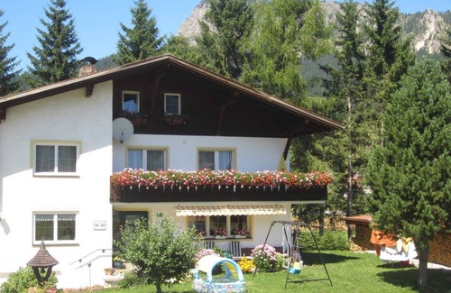 Tannheim Apartment | Pension Tannheim - Family Kleiner and Neumann - Single room EINSTEIN