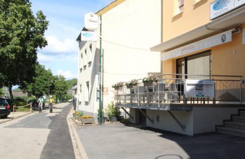 Wellen House | Pension Weber