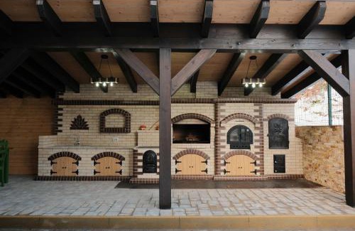 Garcina House | Pensiune Agroturistica Molidu