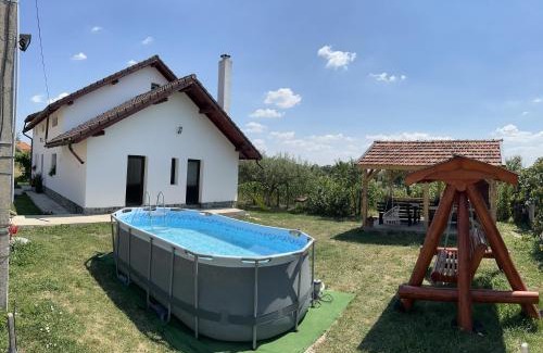 Baia de Fier House | Pensiunea Alina