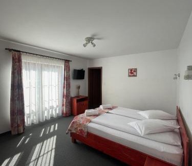 Cristian House | Pensiunea Casa Brancovenilor