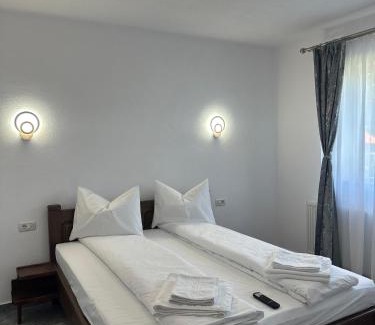 Cugir Hotel | Pensiunea Casa Suciu