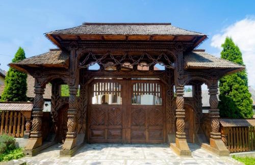 Calinesti House | Pensiunea Denisa