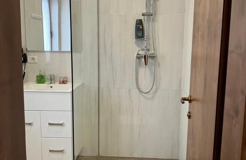 Borsa House | PENSIUNEA KONFORT