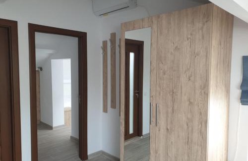 Corbu House | Pensiunea Lotus Corbu