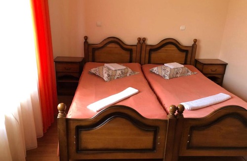 Manastirea Humorului House | Pensiunea Maridor