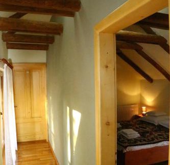 Orastioara de Sus House | Pensiunea Moara Lu Antone