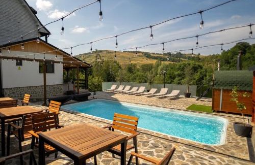 Runcu House | Pensiunea Plaiul Domnesc Runcu