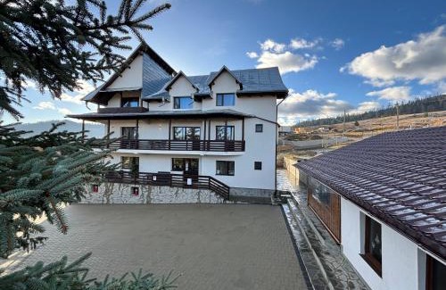 Solca House | Pensiunea Solca