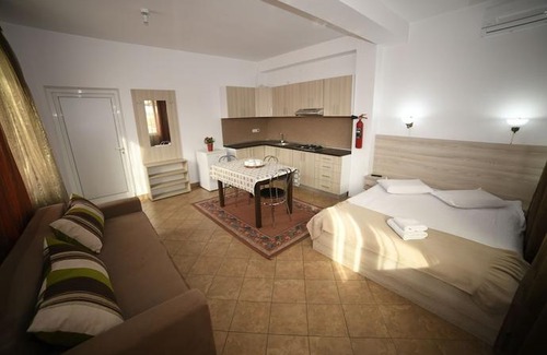 Cluj-Napoca House | Pensiunea Zbor 1