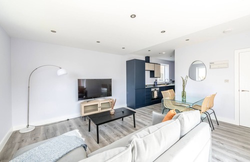 Abingdon Apartment | Pent House Apartment | Central | 6 Guests