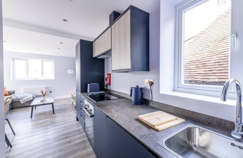 Abingdon Apartment | Pent House Apartment | Central | 6 Guests