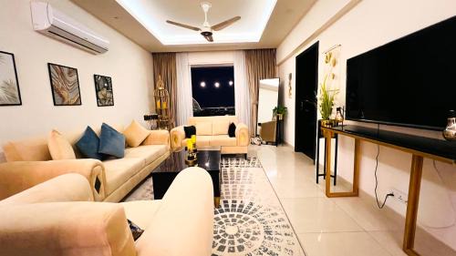 Lahore Apartment | Penta Square Signature Apartments DHA Lahore