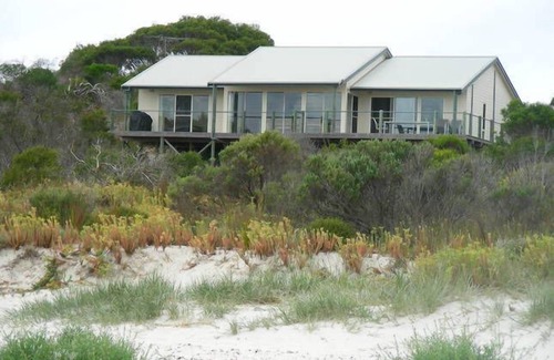 Island Beach House | pentelows Beach House