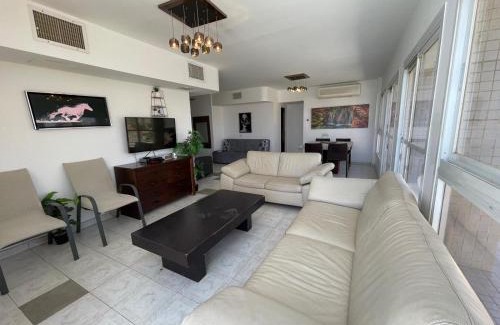 Eilat Apartment | Penthause on the sea-best Sea view