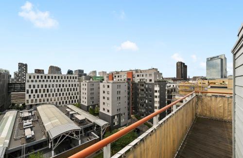 Gronland Apartment | Penthouse 3-Story with 2 Terraces & Balcony