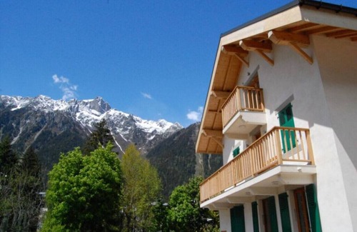 Chamonix City Centre Apartment | Penthouse Apartment, Chalet Oryx · Penthouse Apartment, sleeps 6, Central Chamonix