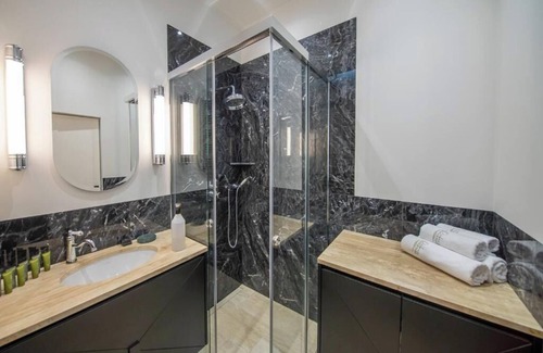 Srodmiescie Apartment | Penthouse Apartment with City View