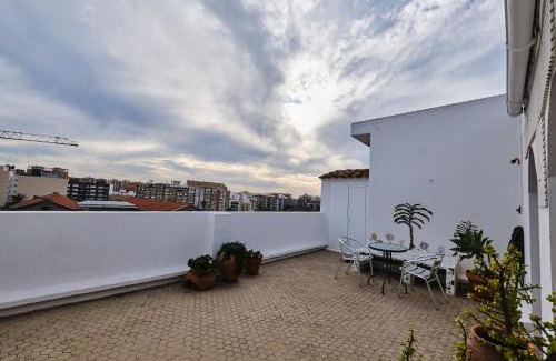 En Corts Apartment | Penthouse Inlakesh