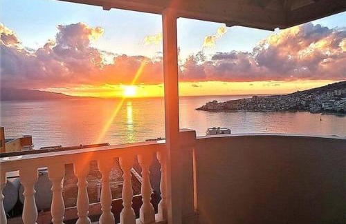 Qafe e Gjashtes Apartment | Penthouse sea view