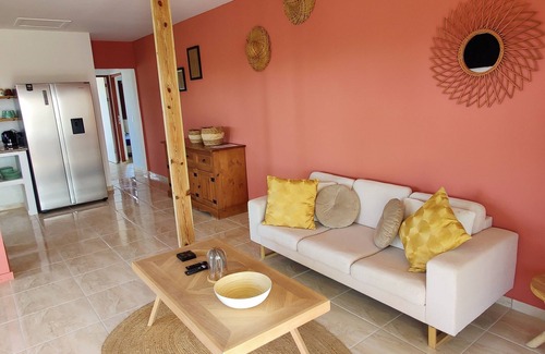 Jan Thiel Villa | Penthouse Villa rental Curacao Jan Thiel (Incl Electricity)