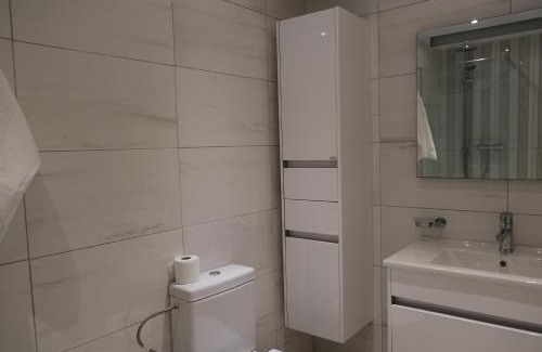 Floriana Apartment | Penthouse with sea view, lift, 2 min from Valletta