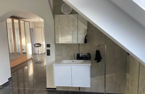 Kaßlerfeld Apartment | Penthouse wohnung ultra exlusive