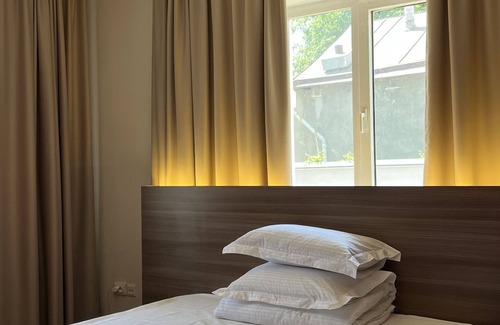 Orto-Say House | People Hostel & Suites