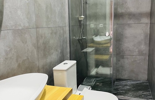 Orto-Say House | People Hostel & Suites