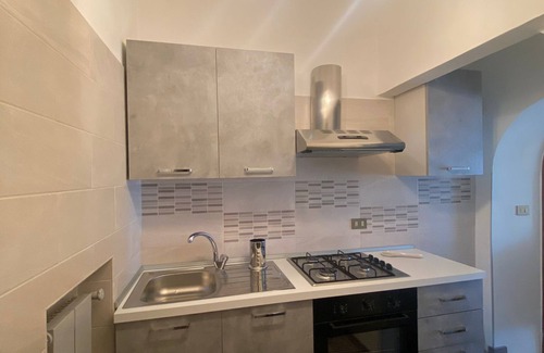 Poggio Bustone Apartment | Peppe and Lucia's house, adjacent to the home of Lucio Battisti