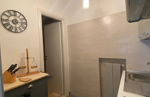 Poggio Bustone Apartment | Peppe and Lucia's house, adjacent to the home of Lucio Battisti