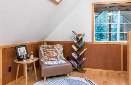 Paradise Estates House | Perch - Juniper Cabin