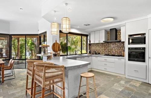 South Yunderup House | Perfect 5-bedroom house with AC in South Yunderup