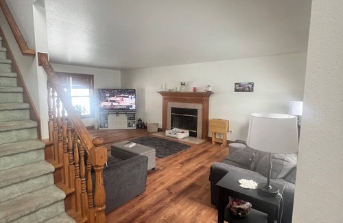 Oshkosh House | Perfect Airventure 4 bedroom home in welcoming Oshkosh with WiFi, AC