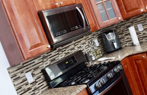 Ridge House | Perfect BIG family vacation home w/a hot tub!