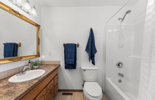 San Juan River Village House | Perfect Family Adventure Home - Ski/Fish/Hike/Kayak/Tube/SUP