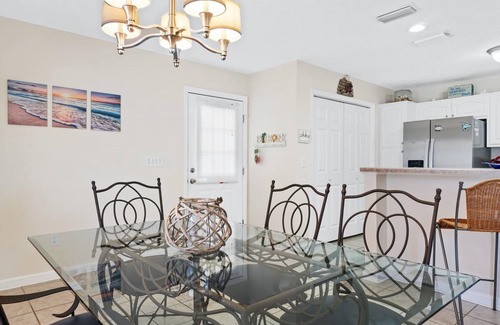 Inlet Beach Heights House | Perfect for Families! Short Walk to Beach! Attraction Tickets Included!