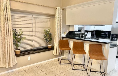 McAllen House | PERFECT FOR FAMILIES AND GROUPS! Lovely 4 bed 3 bath home with A C in McAllen