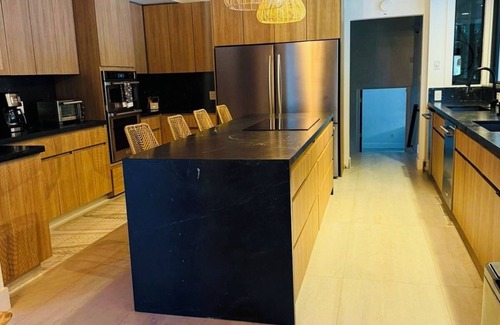 Ludlam Other | Perfect getaway for Thanksgiving weekend, home with full kitchen