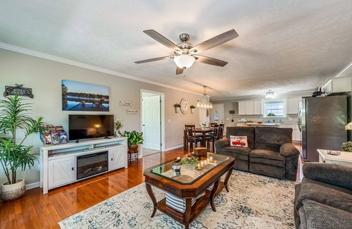 Joppa House | Perfect Guntersville Retreat Near Tennessee River!