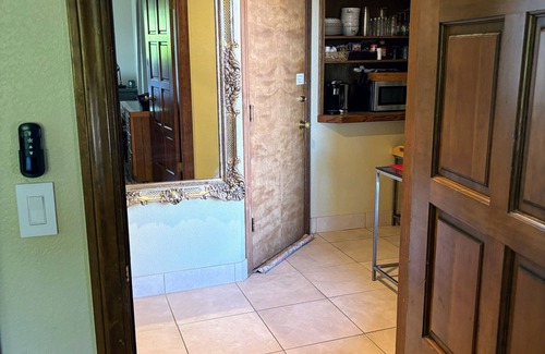 Sonoma Other | Perfect location for Sonoma & Napa.