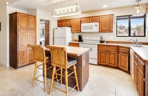 Wickenburg House | Perfect Private Getaway in Historic Wickenburg!