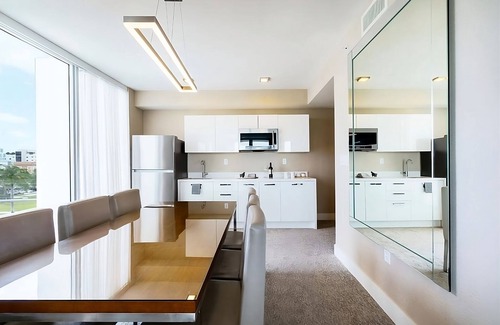 Bay Harbor Islands Hotel | Perfect Spot in Bay Harbor! Comfortable Unit w/Kitchens! Pet-friendly, Pool