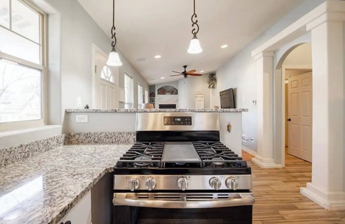 Colorado Springs House | Perfectly located Mountain Home in downtown Colorado Springs. Pet friendly!