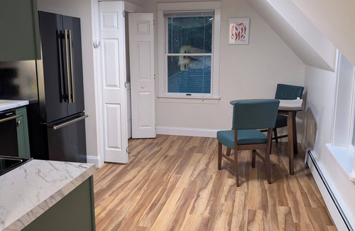 Augusta Apartment | Perfectly Located 1 Bedroom, newly remodeled