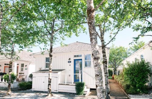 Seabrook House | Periwinkle Cottage by Seabrook Hospitality